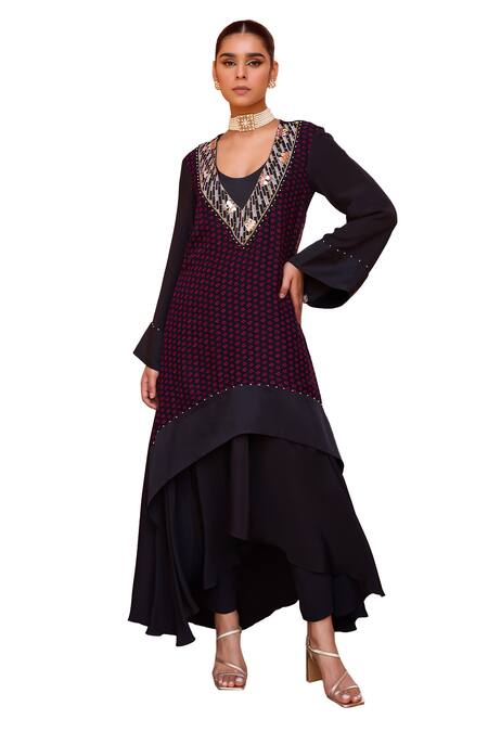 ISHA GUPTA TAYAL_Black Crepe, Organza Mirrors, Kavya Bandhani Pattern Kurta And Flared Pant Set _Online_at_Aza_Fashions