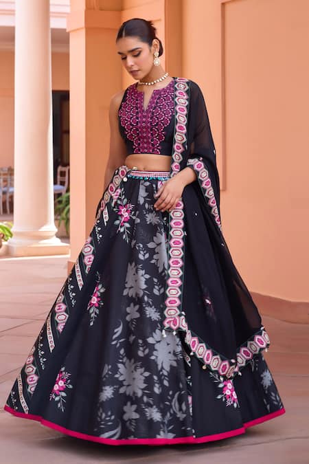 Isha Gupta Tayal Black Blouse And Lehenga Silk Printed Floral Notched Khushnoor Set 