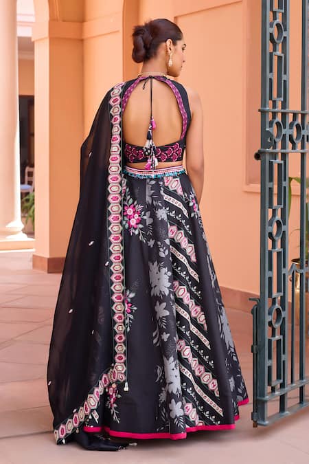 ISHA GUPTA TAYAL Khushnoor Floral Print Lehenga Set 