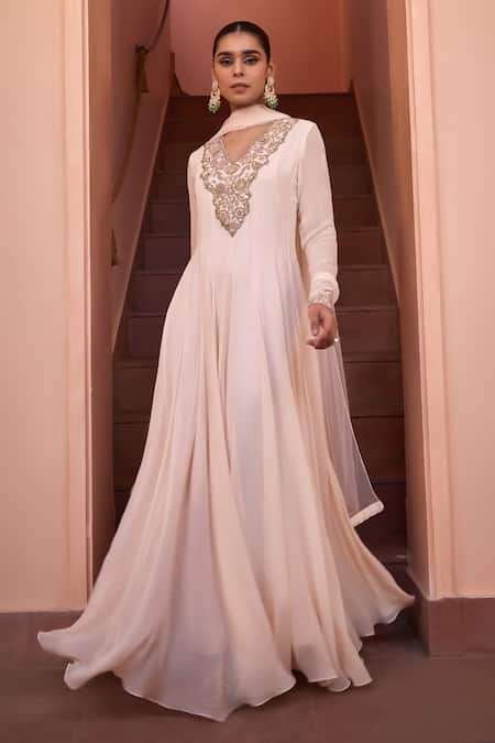 ISHA GUPTA TAYAL White Georgette, Satin, Net Masakali Marodi Embroidered Anarkali With Dupatta Online at Aza Fashions ISHA GUPTA TAYAL_White Georgette, Satin, Net Masakali Marodi Embroidered Anarkali With Dupatta _Online_at_Aza_Fashions