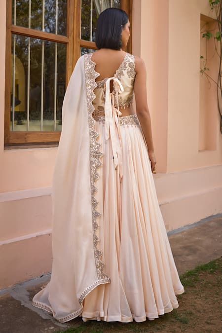 ISHA GUPTA TAYAL Asmee Waistband Embroidered Lehenga Set 