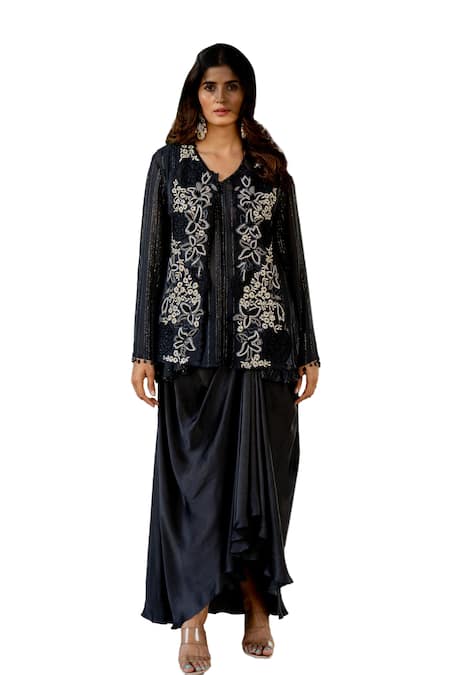 Shop Nikita Vishakha Black Crepe, Lurex Embroidery V-neck Jacket Skirt Set Shop_Nikita Vishakha_Black Crepe, Lurex Embroidery V-neck Jacket Skirt Set