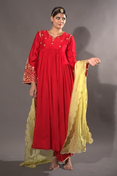 Buy_Vikabyarvindampula_Red Chanderi, Crepe, Cotton, Chiffon Embroidery Bandeau Hand Anarkali Pant Set _Online_at_Aza_Fashions