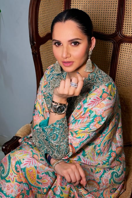 Shop_Mrunalini Rao_Green Silk Applique, Embroidery V-neck Vintage Print Kaftan And Pant Set _Online_at_Aza_Fashions