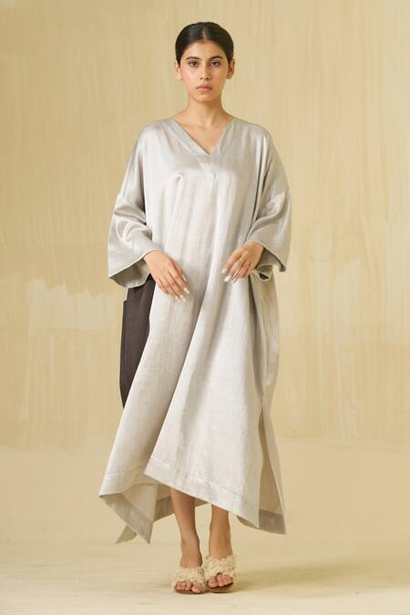 Stoique Silver Mashru Silk Applique V-neck Cosmos Side Slit Tunic Dress 