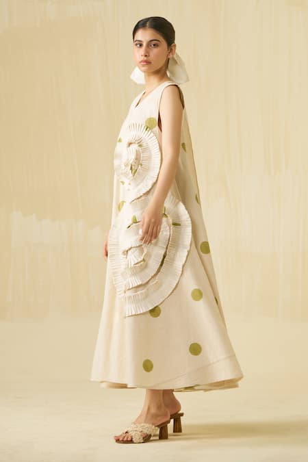Shop_Stoique_Off White Cotton Ruffles V-neck Daffodil Dress 