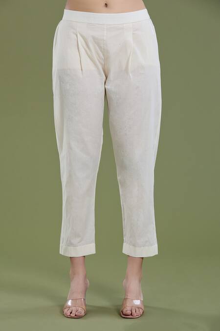 Shop_Divya Sheth_Off White Chanderi Sequins, Embroidery Round Neck Geometric Kurta And Pant Set _Online_at_Aza_Fashions