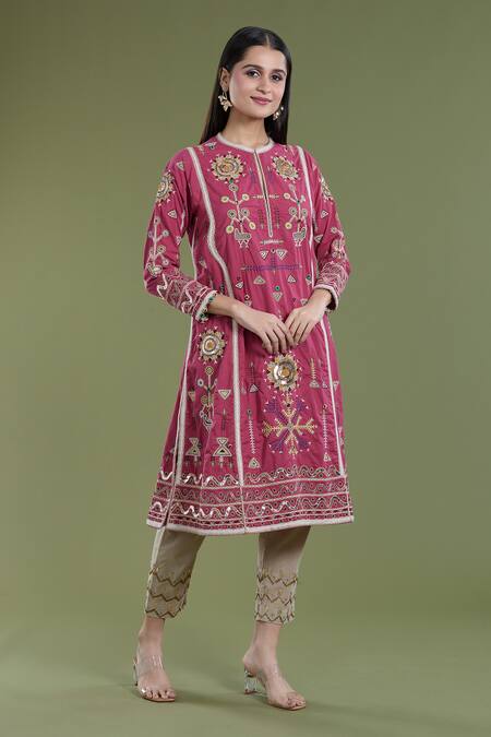 Buy_Divya Sheth_Red Cotton Cut Work, Embroidery Round Neck Geometric Tribal Kurta And Pant Set _Online_at_Aza_Fashions