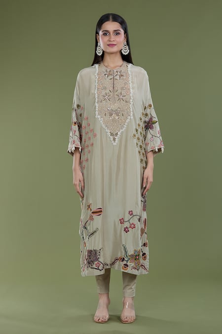 Divya Sheth_Green Embroidery Dori Round Floral Kaftan And Pant Set _at_Aza_Fashions