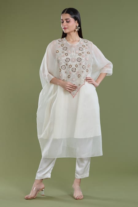 Divya Sheth_Off White Organza Embroidery Bead Geometric Kaftan Kurta And Pant Set  _Online_at_Aza_Fashions