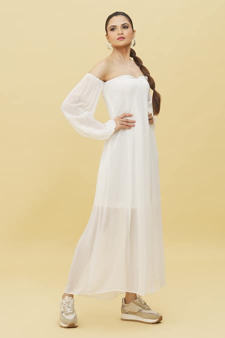 Buy_Naintara Bajaj_White Georgette Sweetheart Neck Flared Off Shoulder Dress _Online_at_Aza_Fashions