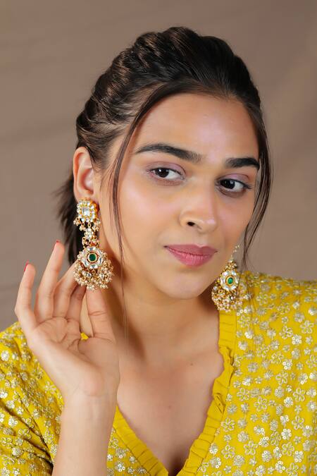 Buy_Riana Jewellery_White Beads, Diamonds, Stones Kundan And Embellished Choker Bridal Necklace Set _Online_at_Aza_Fashions