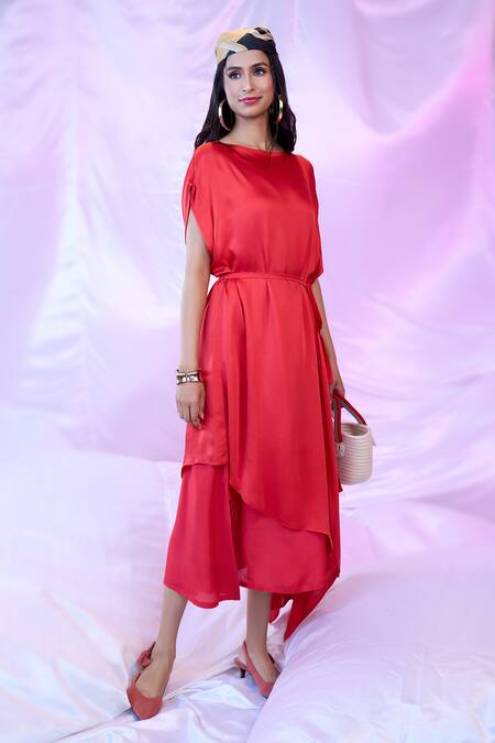 Shop_Siarra_Red Satin, Georgette Boat Neck Layered Asymmetric Dress With Belt _Online_at_Aza_Fashions