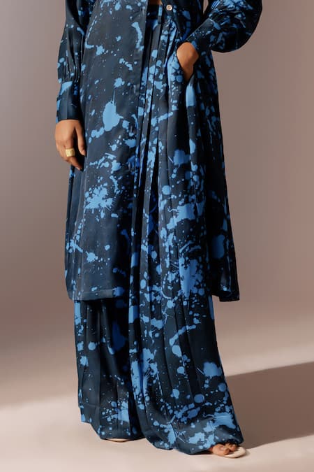 Buy_Advait_Multi Bemberg Satin Twill Print Splash Nysa Pleated Trouser _Online_at_Aza_Fashions