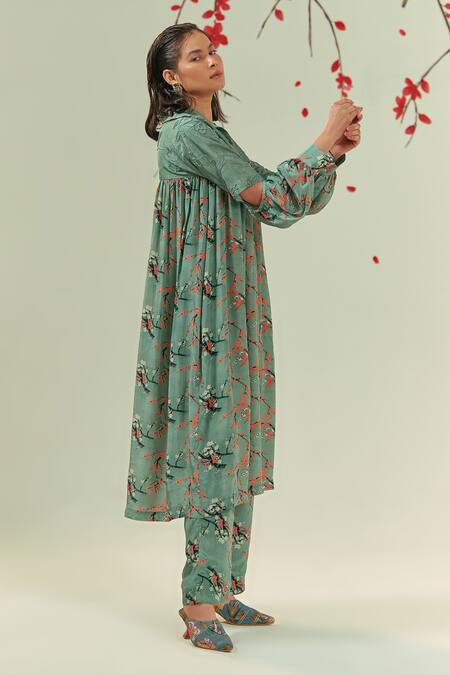 Shop Coeur Green Crepe, Silk Embroidery Collared Kaze Floral Print Gathered Tunic With Pant Online at Aza Fashions Shop_Coeur_Green Crepe, Silk Embroidery Collared Kaze Floral Print Gathered Tunic With Pant _Online_at_Aza_Fashions