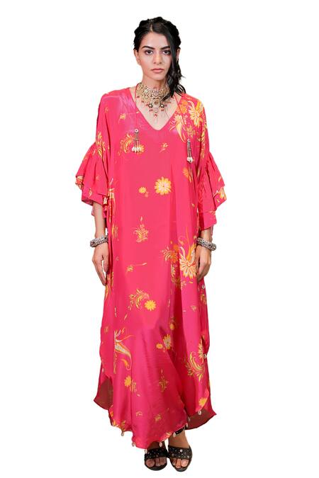 Foram Patel Pink Crepe V-neck Floral And Paisley Print Kaftan With Inner Online at Aza Fashions Foram Patel_Pink Crepe V-neck Floral And Paisley Print Kaftan With Inner_Online_at_Aza_Fashions