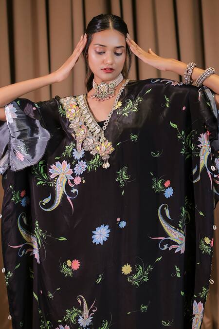 Shop_Foram Patel_Black Crepe Embroidery V-neck Floral Print Kaftan With Inner_Online_at_Aza_Fashions