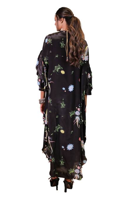 Buy_Foram Patel_Black Crepe Embroidery V-neck Floral Print Kaftan With Inner