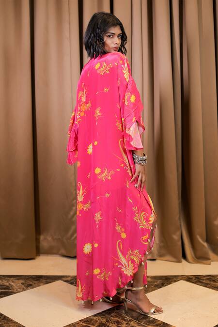 Shop Foram Patel Pink Crepe Mirrors, Embroidery V-neck And Shell Kaftan With Inner at Aza Fashions Shop_Foram Patel_Pink Crepe Mirrors, Embroidery V-neck And Shell Kaftan With Inner_at_Aza_Fashions