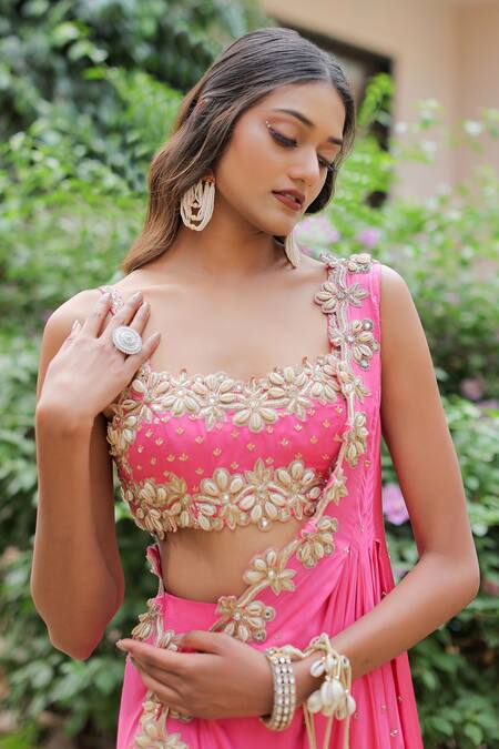 Buy_Foram Patel_Pink Crepe Sequins, Embroidery Sweetheart Neck Mirror Cape Flared Pant Set