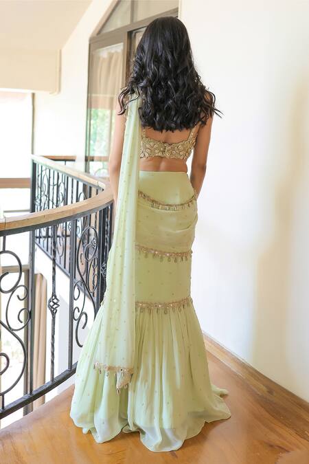 Shop Foram Patel Green Georgette, Net, Linen Mumtaz Shell Pre-draped Saree With Blouse at Aza Fashions Shop_Foram Patel_Green Georgette, Net, Linen Mumtaz Shell Pre-draped Saree With Blouse_at_Aza_Fashions