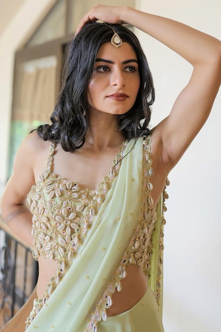 Shop Foram Patel Green Georgette, Net, Linen Mumtaz Shell Pre-draped Saree With Blouse Online at Aza Fashions Shop_Foram Patel_Green Georgette, Net, Linen Mumtaz Shell Pre-draped Saree With Blouse_Online_at_Aza_Fashions