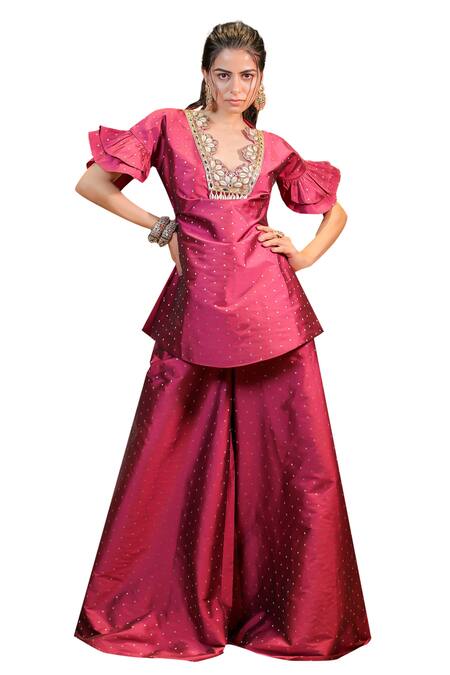 Buy_Foram Patel_Pink Brocade, Linen Mirrors, Zari, Embroidery V-neck Foil Kurta And Palazzo Set