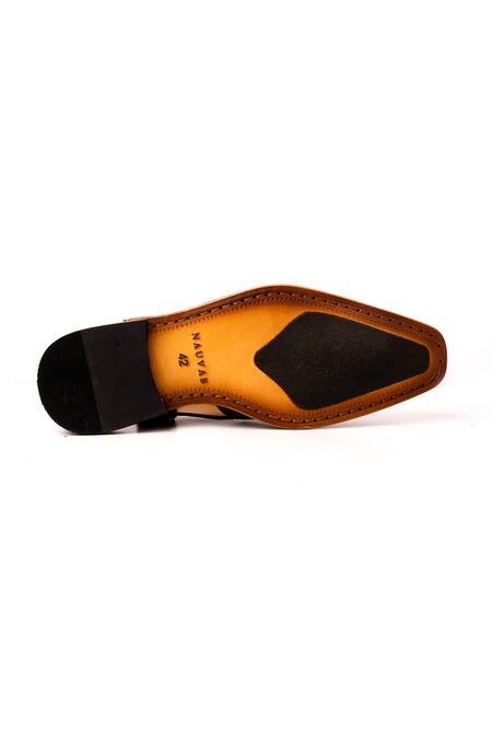 Buy Nauvab Brown Textured Cognac Cut-out Sandals Online at Aza Fashions Buy_Nauvab_Brown Textured Cognac Cut-out Sandals _Online_at_Aza_Fashions