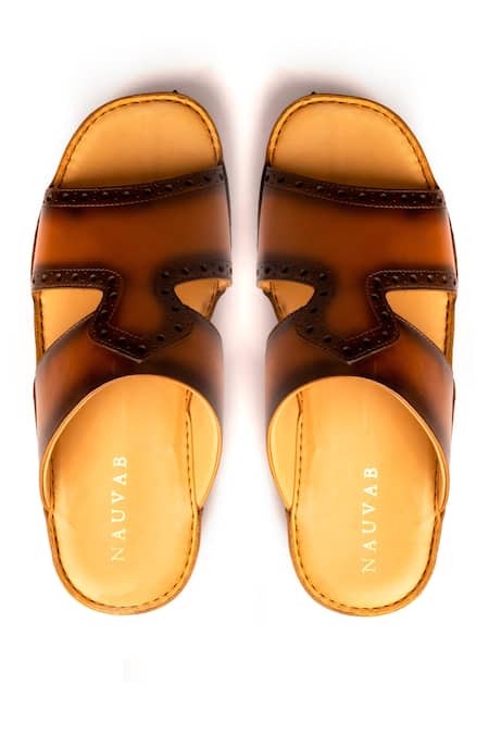 Shop Nauvab Brown Plain Leather Arba Minar Brogue Sandals at Aza Fashions Shop_Nauvab_Brown Plain Leather Arba Minar Brogue Sandals _at_Aza_Fashions