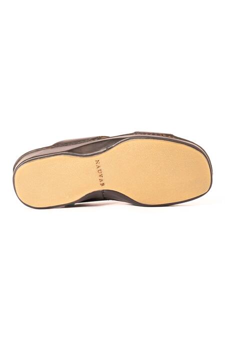 Buy_Nauvab_Black Plain Arba Sandals _Online_at_Aza_Fashions