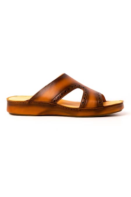Nauvab Arba Plain Leather Brogue Sandals 