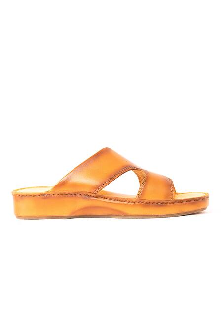Nauvab_Brown Plain Arba Lather Sandals _Online_at_Aza_Fashions