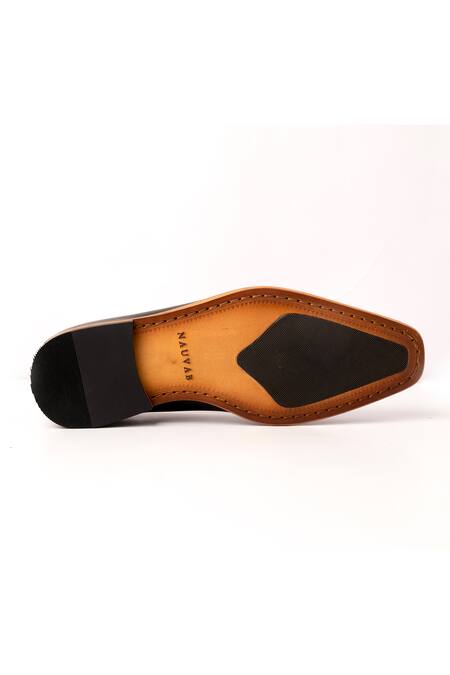 Buy_Nauvab_Black Plain Nagra Brogue Shoes _Online_at_Aza_Fashions