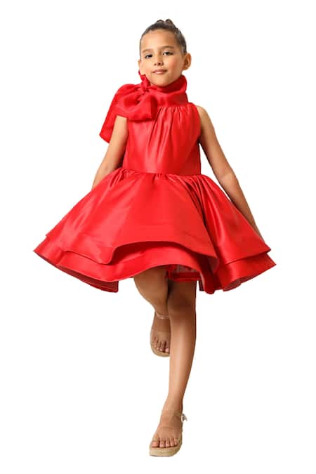 Pnk Isha Arora (Pink) Red Matt Poly Stain Solid Layered Dress Online at Aza Fashions Pnk Isha Arora (Pink)_Red Matt Poly Stain Solid Layered Dress _Online_at_Aza_Fashions