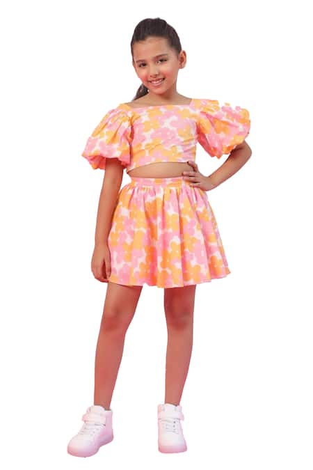 Pnk Isha Arora (Pink)_Pink Cotton Floral Pattern Crop Top With Skirt  _Online_at_Aza_Fashions