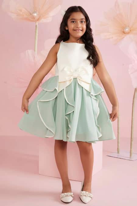 Shop_Pnk Isha Arora (Pink)_Ivory Matt Satin Solid Swirly Short Dress With Bow _Online_at_Aza_Fashions