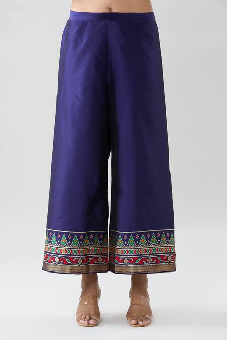 Peenacolada Blue Silk Embroidery, Sequins Split V-neck Geometric Pattern Kurta Pant Set at Aza Fashions Peenacolada_Blue Silk Embroidery, Sequins Split V-neck Geometric Pattern Kurta Pant Set _at_Aza_Fashions
