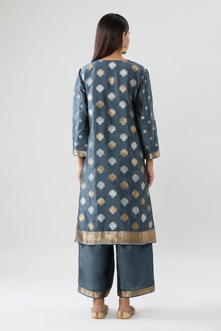 Shop_Peenacolada_Grey Silk Embroidery Split V-neck Floral Pattern Kurta Pant Set _at_Aza_Fashions