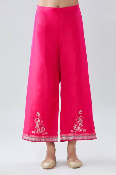 Peenacolada Pink Silk Embroidery Split V-neck Floral Pattern Notched Kurta Pant Set at Aza Fashions Peenacolada_Pink Silk Embroidery Split V-neck Floral Pattern Notched Kurta Pant Set _at_Aza_Fashions