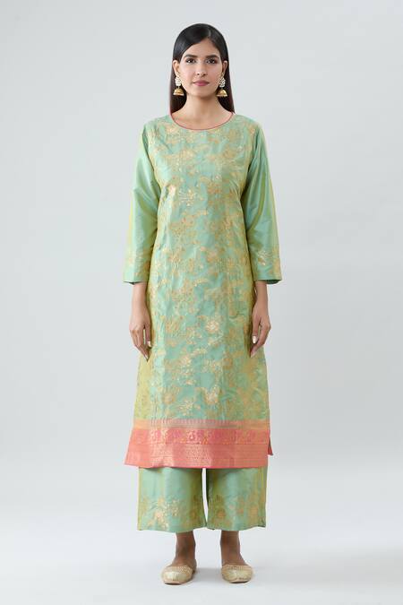 Peenacolada_Green Silk Embroidery Round Neck Floral Boota Pattern Kurta Pant Set _Online_at_Aza_Fashions