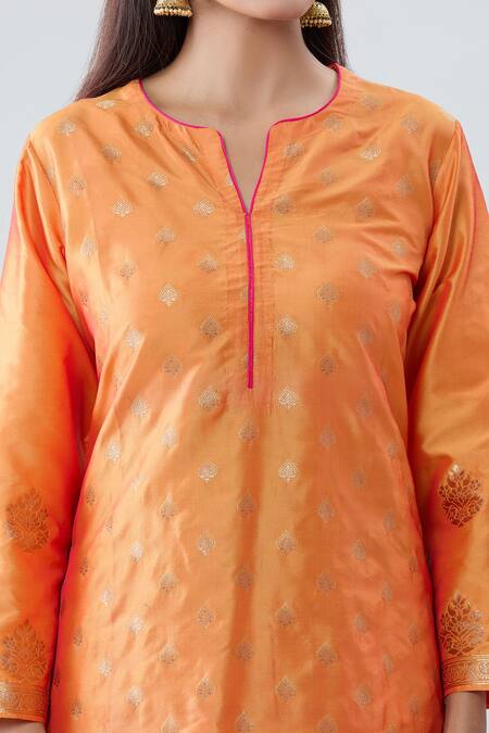 Shop_Peenacolada_Orange Silk Embroidery Split V-neck Floral Boota Pattern Notched Kurta Set _Online_at_Aza_Fashions