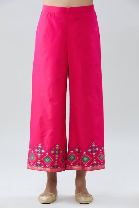 Peenacolada_Pink Silk Embroidery Split Geometric Boota Pattern Notched Kurta Pant Set _at_Aza_Fashions