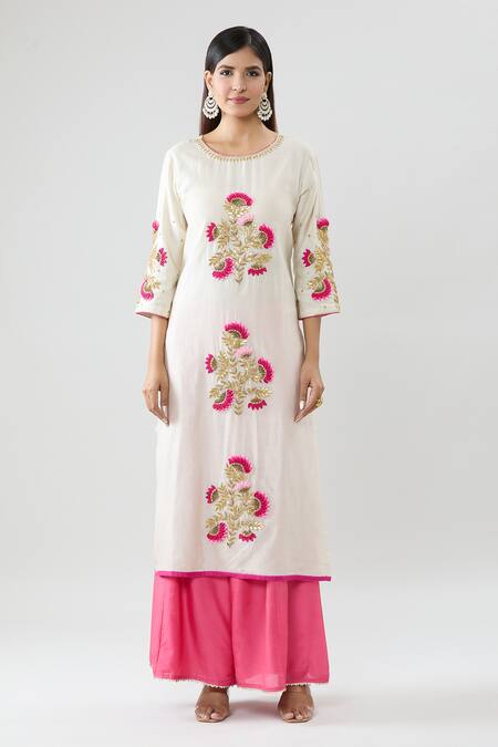 Peenacolada_White Chanderi Embroidery Round Neck Hand Kurta Pant Set _Online_at_Aza_Fashions