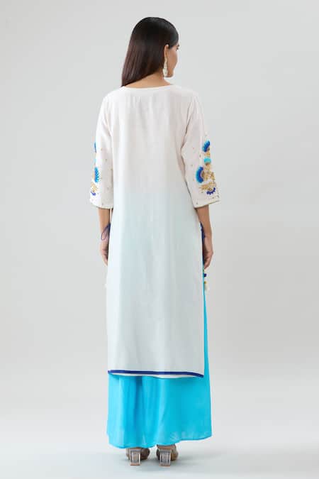 Shop_Peenacolada_White Chanderi Hand Embroidered Gota Round Kurta Set _at_Aza_Fashions