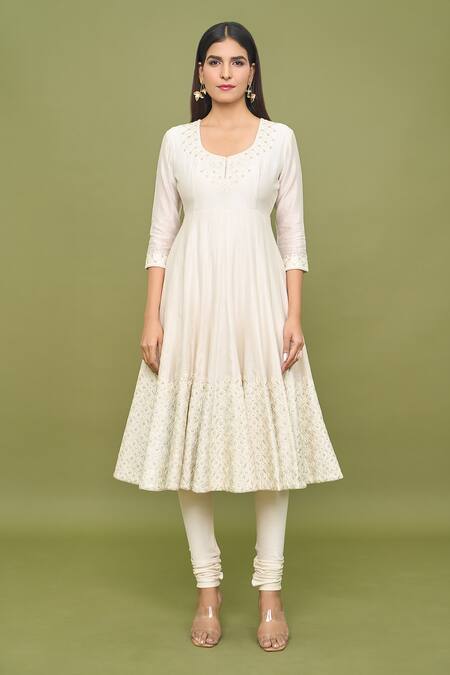 Punit Balana Off White Cotton, Chiffon Sequins, Gota Patti, Geometric Anarakali Set Online at Aza Fashions Punit Balana_Off White Cotton, Chiffon Sequins, Gota Patti, Geometric Anarakali Set _Online_at_Aza_Fashions