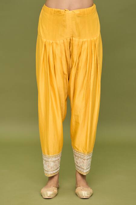 Shop Sureena Chowdhri Green Cotton, Chiffon Embroidery, Gota Patti Split V-neck Kurta Salwar Set Online at Aza Fashions Shop_Sureena Chowdhri_Green Cotton, Chiffon Embroidery, Gota Patti Split V-neck Kurta Salwar Set_Online_at_Aza_Fashions