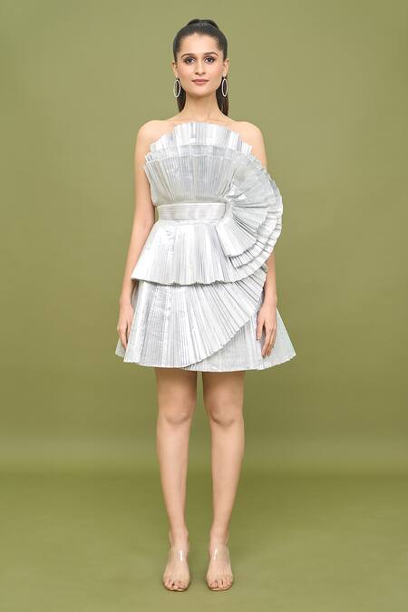 Amit Aggarwal_Silver Plain Ruffle Neck Pleated Dress _at_Aza_Fashions