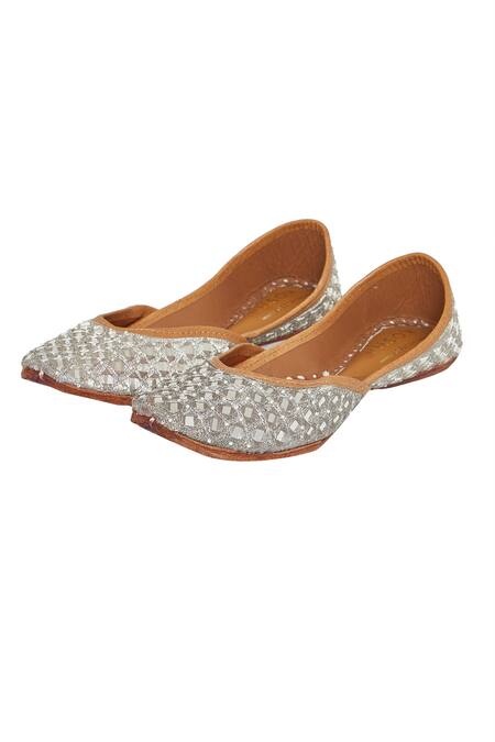 Shop House Of Kosha Silver Sheesh Hand Embroidered Leather Juttis at Aza Fashions Shop_House Of Kosha_Silver Sheesh Hand Embroidered Leather Juttis _at_Aza_Fashions