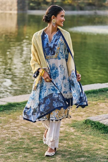 Saundh Sufi Floral Print Kurta Set 