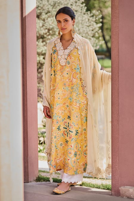 Saundh Gauhar Floral Print A-Line Kaftan 